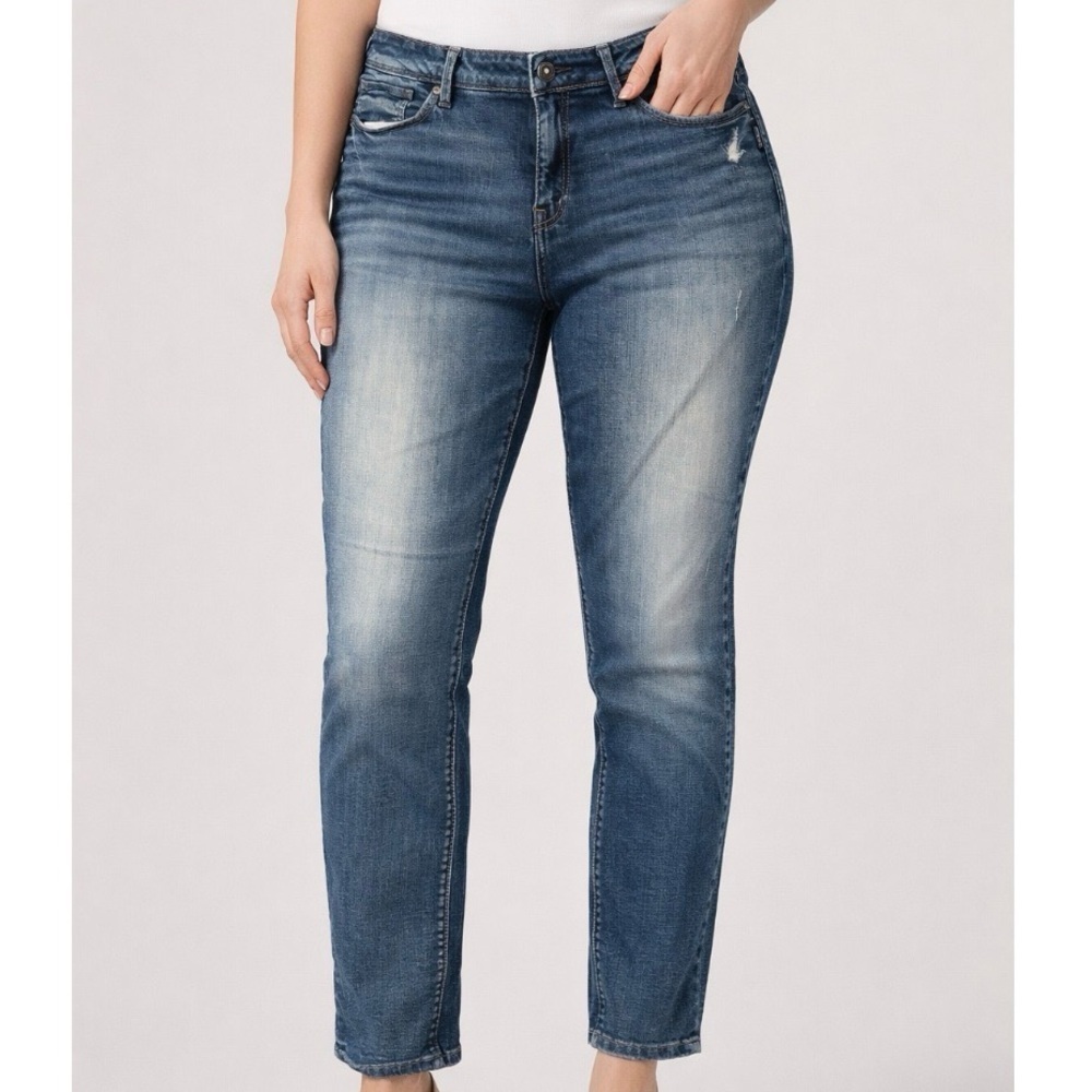 Silver Jeans Women's Blue Ankle Jeans 42" waist Plus SZ 22 straight leg
